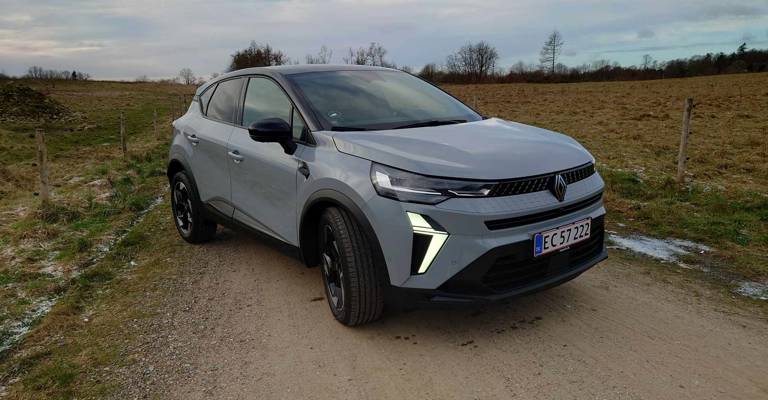 Renault Captur 2025 – Komfortabel crossover med praktiske løsninger