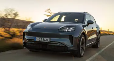Porsche Cayenne Electric 2026: 1139 hk og 2,4 sek til 100
