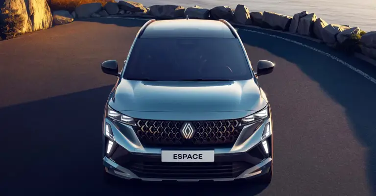 RENAULT ESPACE E-TECH