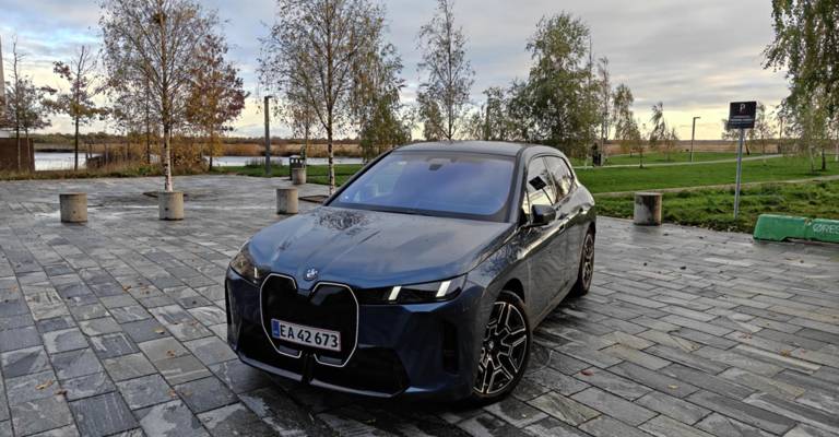 BMW IX60
