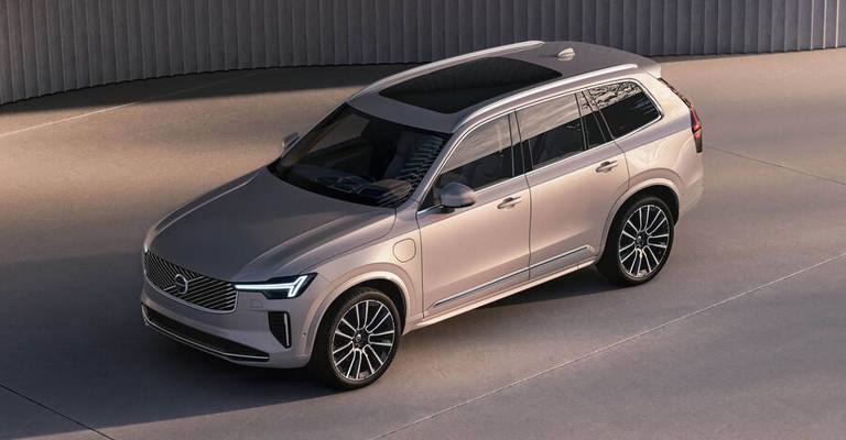 VOLVO XC90