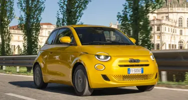 Ny Fiat 500 Hybrid 2025/2026 Danmark: Pris, forbrug, 0-100 og alt du skal vide