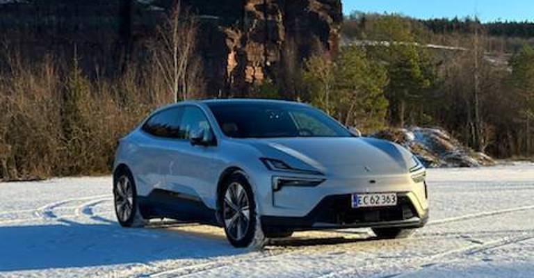 Anmeldelse af Polestar 4 
