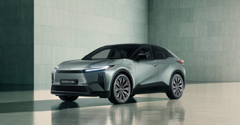 TOYOTA C-HR +